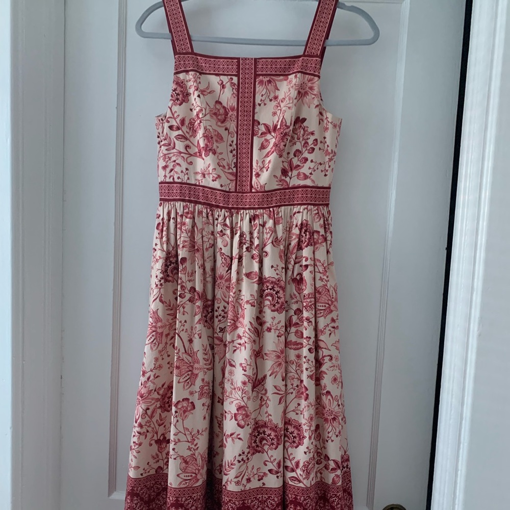 Gal Meets Glam (GMG) Esme for Tr4de! See listing
